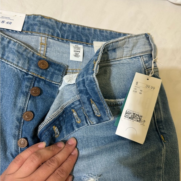 Jeans - Picture 2 of 4